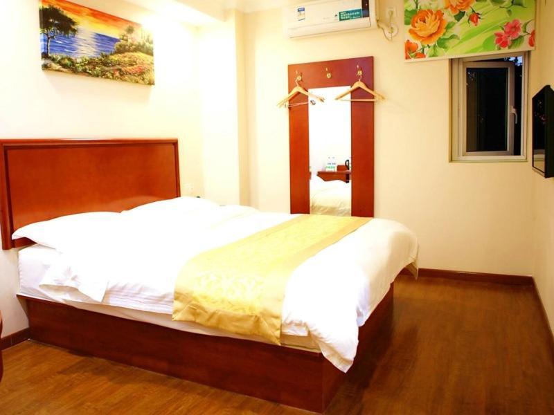 Greentree Inn Shanghai Hongqiao Hub Cao'An Road Huajiang Branch Road Express Hotel Jiading Ngoại thất bức ảnh